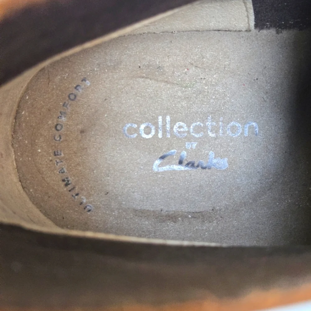 Clarks Mens Size 10.5 Wide Chukka Desert Boots Brown Leather Boot 2 Eye 15522